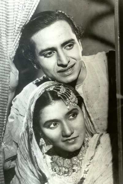 noorjahan-pran-khandaan-1942.jpg